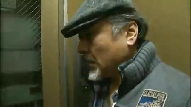 Azt íngyenpornó elérni orgazmus a maszturbáció gúnyos ujjaim