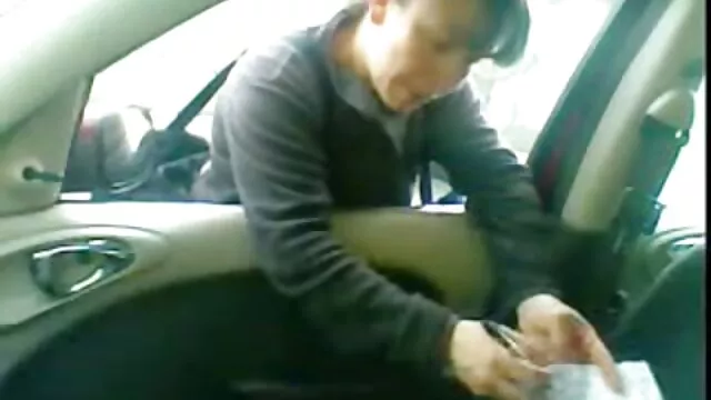 Beszél egy rejtett romantikus szexfilmek kamera a WC telefon