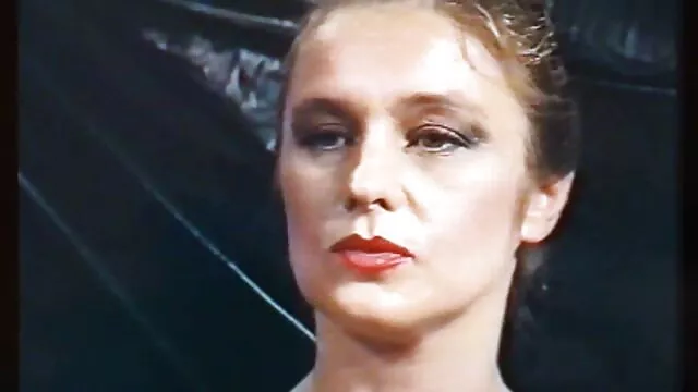 Ő abszolút barátnője, hogy látta a érett nő pornó két