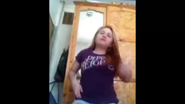 Bevallotta mature baszás a barátomnak, hogy kezd barátságos lenni.