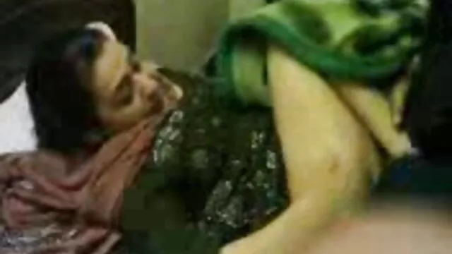 Három nagy anya fia sextörténetek kakas barna