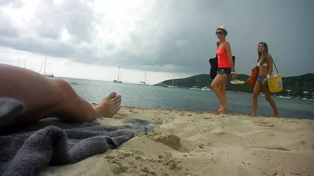 A lányok meztelen tűz a járdán, szalag harmas szex video Ch kacsa