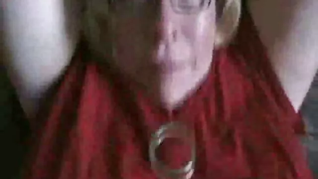 Az anyám nagyfaszuak jó.